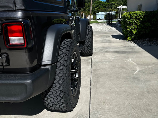 Fuel Wheels Flame Blackout Wheel; 20x10; -18mm Offset (18-25 Jeep Wrangler JL)