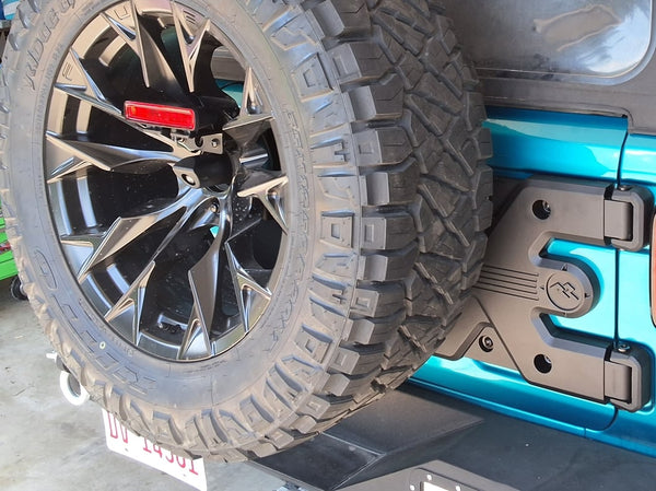 20x10 Fuel Wheels Flame & 35in NITTO All-Terrain Ridge Grappler A/T Tire Package; Set of 5 (18-25 Jeep Wrangler JL)