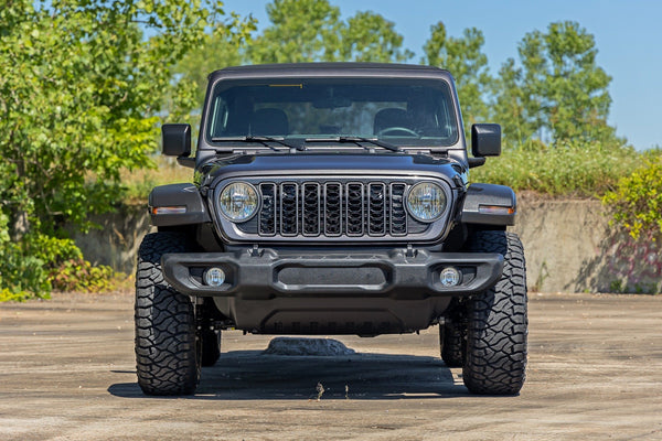 Rough Country 82 Series Wheel
One-Piece | Semi Gloss Black | 17x9 | 5x5 | -12mm
29 reviews0 Q&ASKU: 82170918