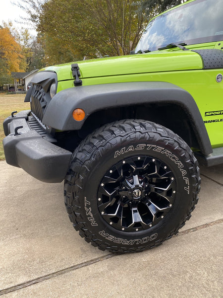 Fuel® Off-Road D576179026 Assault Wheel in 17x9 with 4.5in Backspace Gloss Black for 07-24 Jeep Wrangler JK, JL, & Gladiator JT